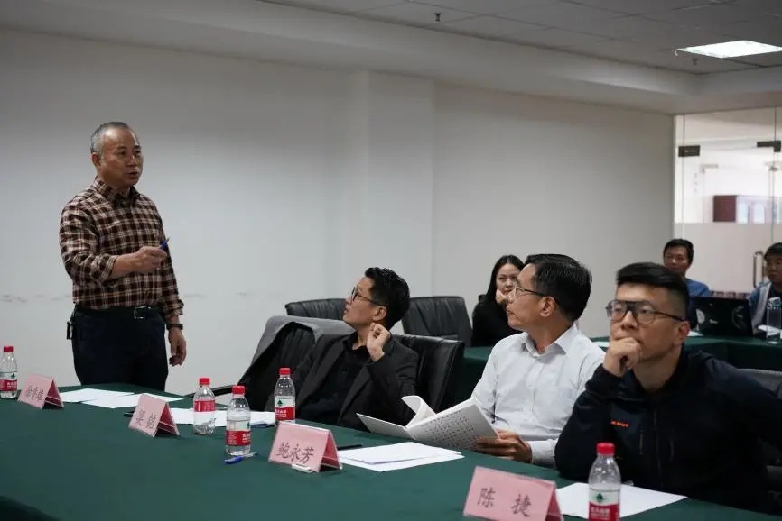 福州理工學(xué)院首屆文化創(chuàng)意設(shè)計(jì)大賽作品評審會圓滿舉行 數(shù)字創(chuàng)意引領(lǐng)文化新浪潮